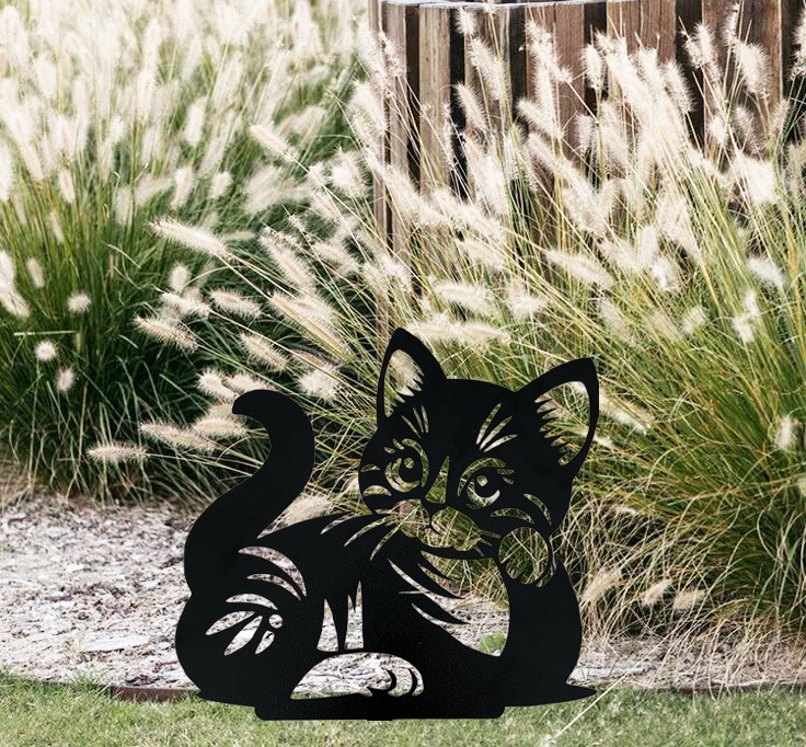 Tatlı Uyuyan Kedi Silueti